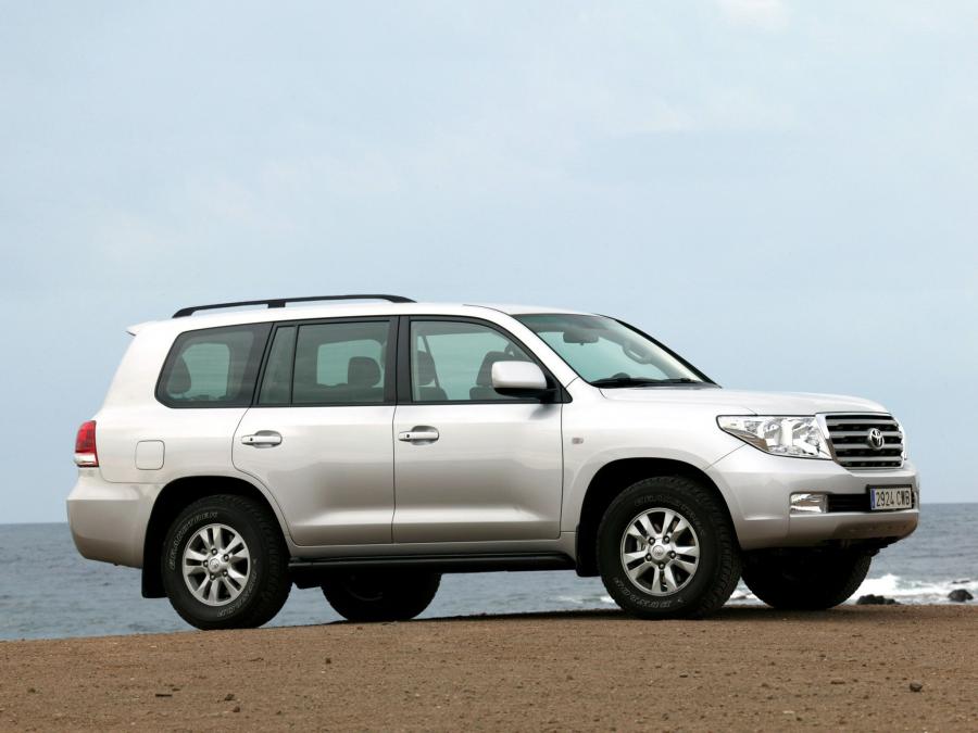  Toyota Land Cruiser 200 2007 года  (фото 10 из 196)
